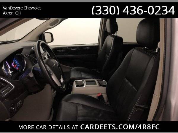 2014 Chrysler Town & Country Touring, Billet Silver Metallic Clearcoat for sale in Akron, OH – photo 8