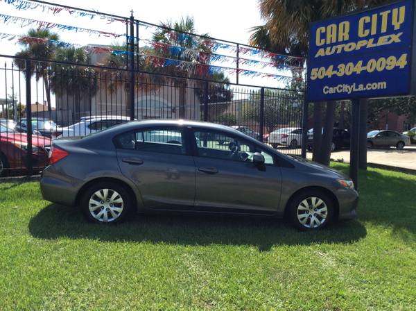 SUPER CLEAN CARFAX!!! 2012 Honda Civic **FREE WARRANTY** - cars &... for sale in Metairie, LA – photo 4