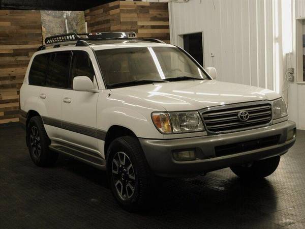 2003 Toyota Land Cruiser Sport Utility 4X4/3RD ROW/Navigation for sale in Gladstone, OR – photo 2