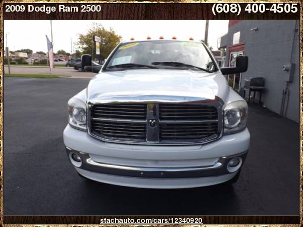 2009 Dodge Ram 2500 4WD Quad Cab 140.5" SLT with Tinted glass for sale in Janesville, WI – photo 2