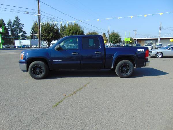 2011 GMC SIERRA 4WD - - by dealer - vehicle automotive for sale in Eugene, OR – photo 5