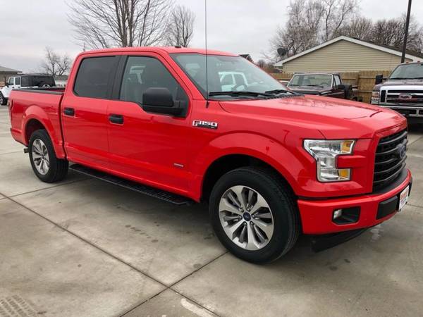 2017 FORD F150 XL SUPERCREW*2WD*LEATHER*36K MILES*BACKUP CAMERA*SHARP! for sale in Glidden, IA – photo 4