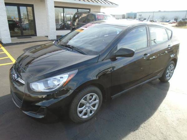 2012 Hyundai Accent GS 5-Door - cars & trucks - by dealer - vehicle... for sale in Cudahy, WI – photo 4