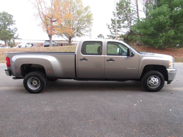 ** 2013 CHEVY SILVERADO 3500 * 4X4 * 27K MILES * LONG BED * DUALLY... for sale in Fort Oglethorpe, TN – photo 6
