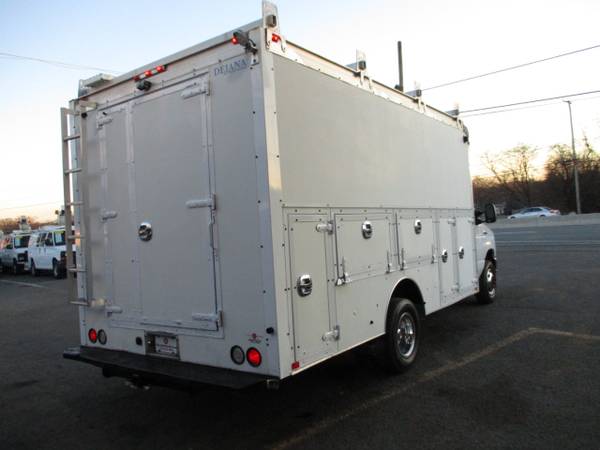 2014 Ford Econoline Commercial Cutaway E-450 ENCLOSED UTILITY BODY for sale in south amboy, KY – photo 5