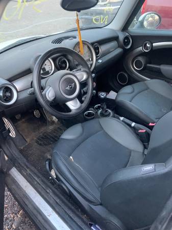 2008 MINI COOPER HARDTOP S Manual Only 107K miles Mechanics special... for sale in Anoka, MN – photo 12