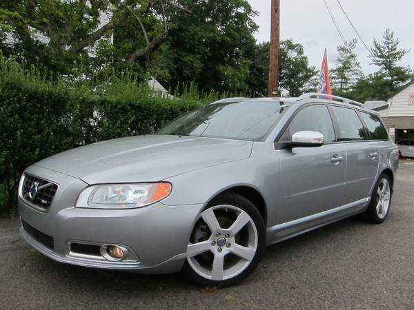 Volvo V70 R Design Wagon Rare - cars & trucks - by owner - vehicle... for sale in Edgewater, MD – photo 2
