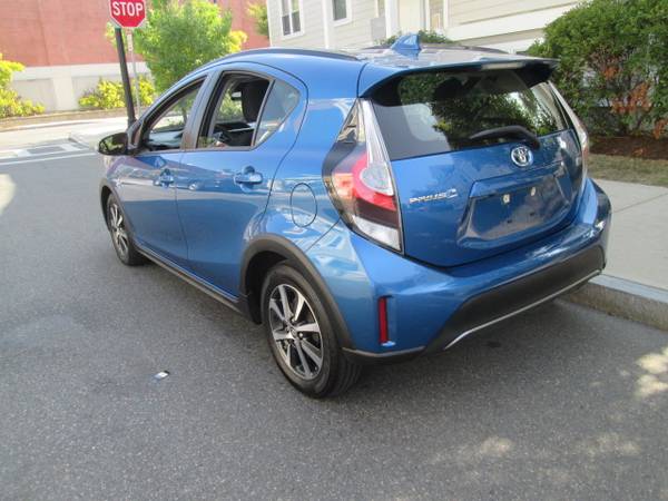 2018 TOYOTA PRIUS C 28000 MILES ONE OWNER CLEAN CARFAX NO ACCIDENT -... for sale in Brighton, MA – photo 3