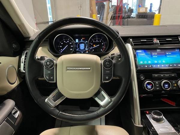 2017 Land Rover Discovery HSE V6 SUPERCHARGED - - by for sale in Coopersville, MI – photo 14