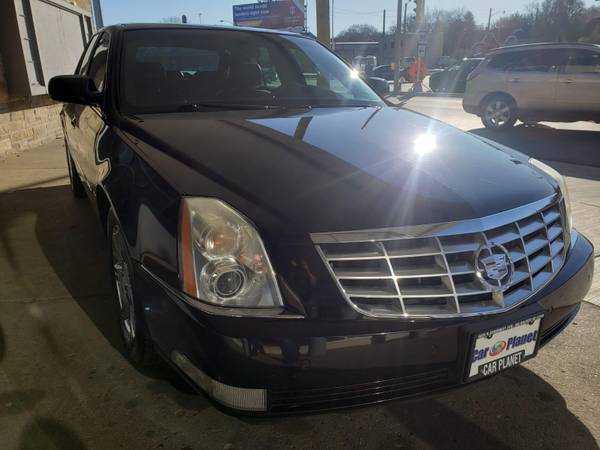 2006 CADILLAC DTS - cars & trucks - by dealer - vehicle automotive... for sale in MILWAUKEE WI 53209, WI – photo 4