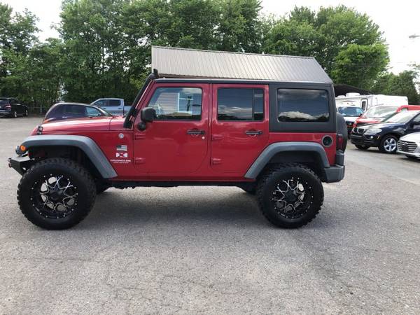 Jeep Wrangler Unlimited X 4x4 Lifted SUV Custom Wheels Used Jeeps V6 for sale in Greensboro, NC