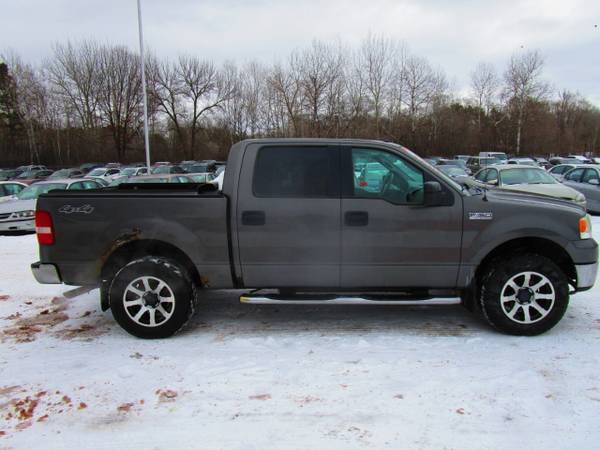 2006 Ford F-150 SuperCrew 139 XLT 4WD - - by dealer for sale in Lino Lakes, MN – photo 4