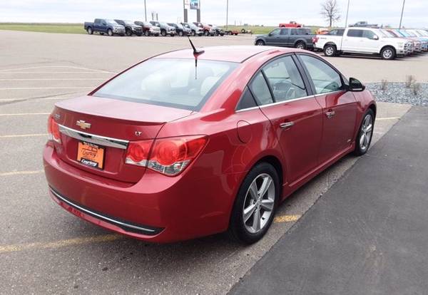 2012 Chevy Chevrolet Cruze LT with 2LT hatchback Red for sale in Thorp, WI – photo 5
