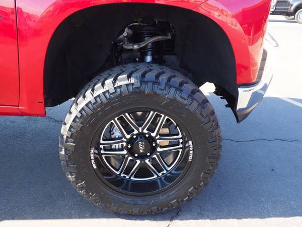 2019 Chevrolet Chevy Silverado 1500 4WD CREW CAB 147 - Lifted Trucks for sale in Phoenix, AZ – photo 10