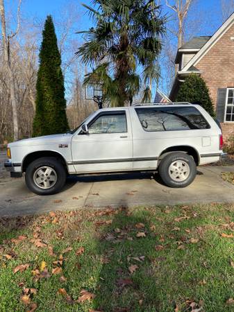 1989 Chevy Blazer - cars & trucks - by owner - vehicle automotive sale for sale in York, NC – photo 2