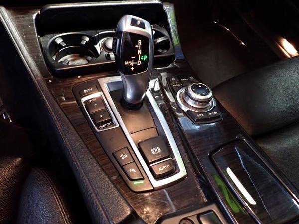 2012 BMW 5 Series - - by dealer - vehicle automotive for sale in Gretna, NE – photo 2