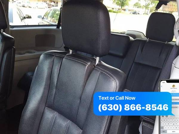 2012 Chrysler Town and Country Touring 4dr Mini Van for sale in Elmhurst, IL – photo 12