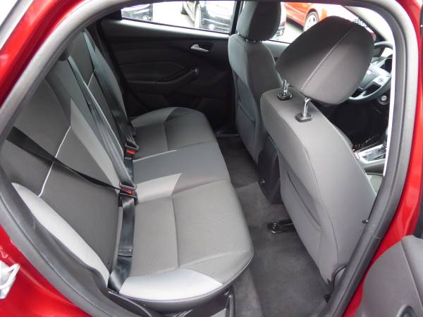 2014 Ford Focus SE 4dr Hatchback (3 MONTH WARRANTY) for sale in 25280 PLEASANT VALLEY ROAD CHANTILLY, District Of Columbia – photo 14