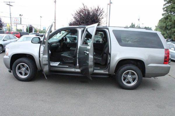 2008 Chevrolet Suburban 1500 - Financing Available! for sale in Auburn, WA – photo 8