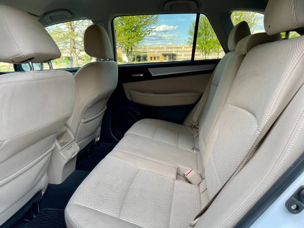 2019 Subaru Outback Premium Eyesight Camera Power Liftgate 1 Owner for sale in Cottage Grove, WI – photo 7