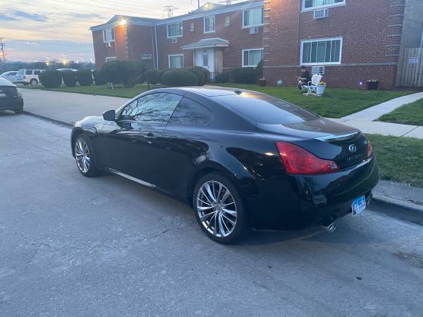 2013 INFINITI G37 coupe - Sport/All Wheel Drive/G37xs - cars & for sale in Skokie, IL – photo 2