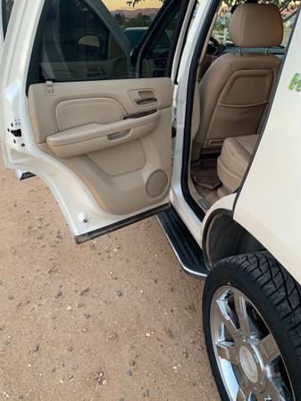 2009 Hybrid Escalade - cars & trucks - by owner - vehicle automotive... for sale in Golden Valley, AZ – photo 10