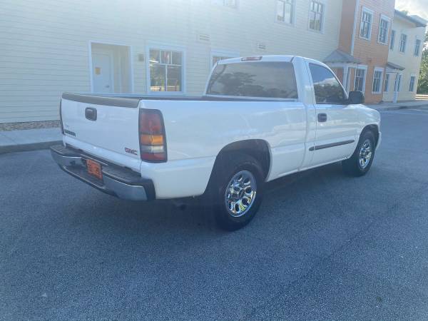 2005 GMC SIERRA 1500 2WD SOUTHERN TRUCK! - cars & trucks - by dealer... for sale in new hampshire, NH – photo 4