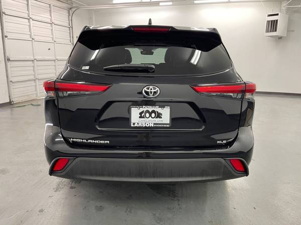 2020 Toyota Highlander XLE - cars & for sale in PUYALLUP, WA – photo 4
