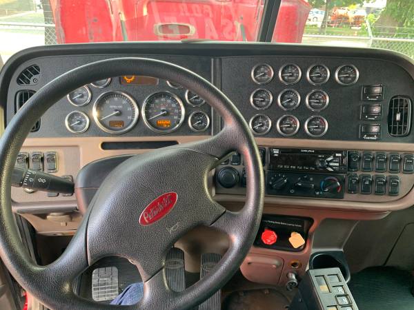 2012-2013 PETERBILT 386 - SLEEPER for sale in Tracy, CA – photo 5