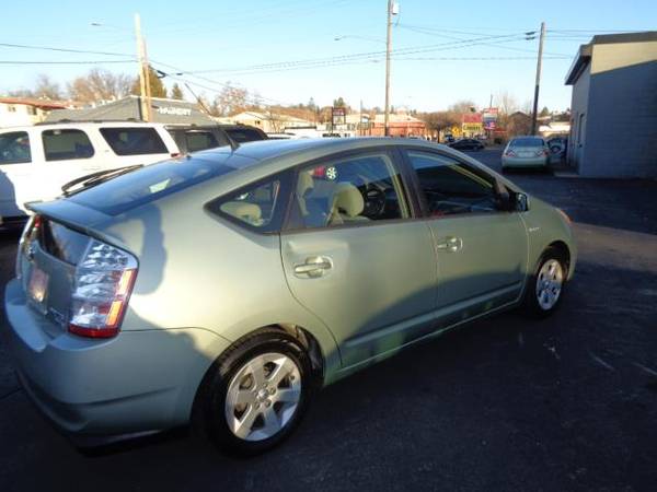 2006 Toyota Prius 4-Door Liftback - cars & trucks - by dealer -... for sale in Moscow, WA – photo 4