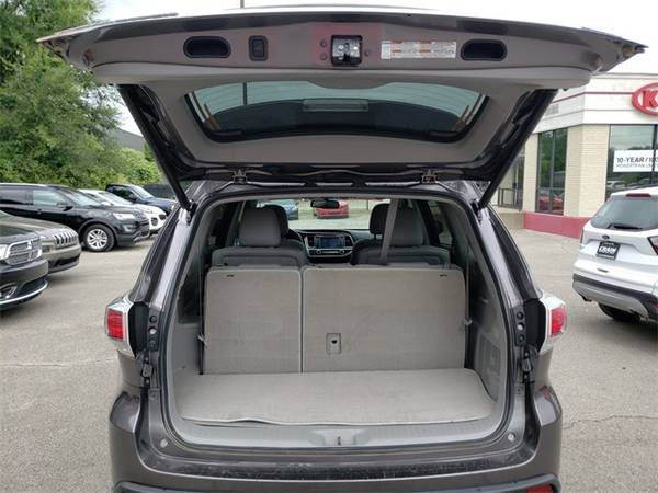 2016 Toyota Highlander XLE V6 suv Predawn Gray Mica for sale in Fayetteville, AR – photo 20