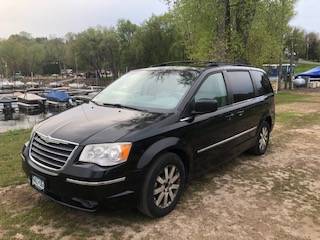 2009 Chrysler Town & Country for sale in Stillwater, MN – photo 2