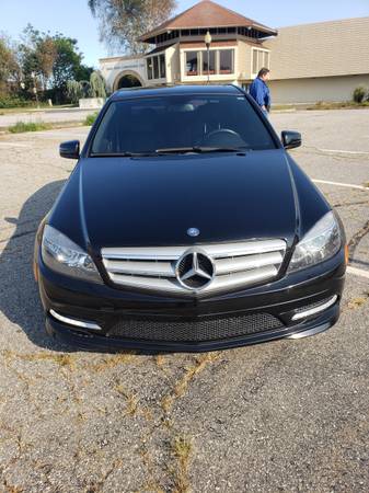 2011 MERCEDES C300 (BEAUTIFUL) - cars & trucks - by owner - vehicle... for sale in West Haven, CT – photo 5