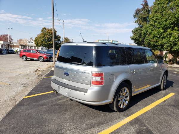 2009 Ford Flex Limited - cars & trucks - by owner - vehicle... for sale in Gibson City, IL – photo 4