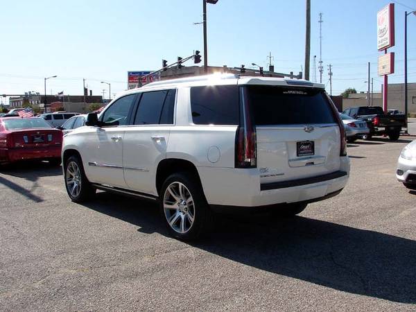 2015 Cadillac Escalade 4WD 4dr Premium . Easy Financing! for sale in SOUTH BEND, MI – photo 4