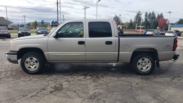 2004 CHEVY SILVERADO CREW *84K MILES - cars & trucks - by dealer -... for sale in Colburn, WA – photo 2