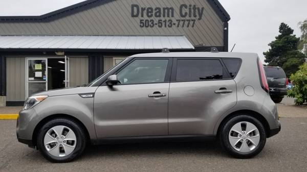 2015 KIA SOUL 1-Owner vehicle Base 4D Wagon Wagon Dream City for sale in Portland, OR – photo 2