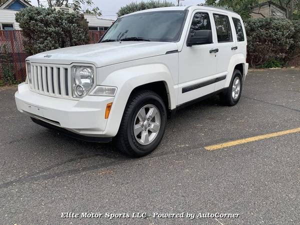 2010 Jeep Liberty Sport 2WD - cars & trucks - by dealer - vehicle... for sale in Yakima, WA – photo 2