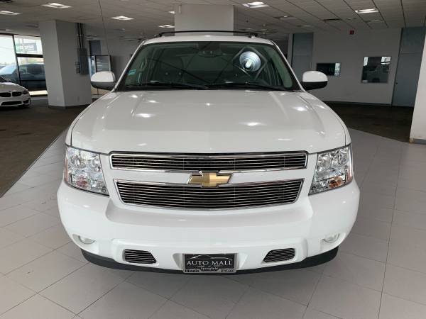 2007 Chevrolet Avalanche LT 1500 - - by dealer for sale in Springfield, IL – photo 2