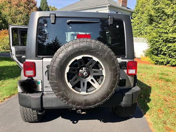 2014 Jeep Wrangler Rubicon Unlimited Sport Utility w/ Hard & Soft... for sale in Upton, MA – photo 10