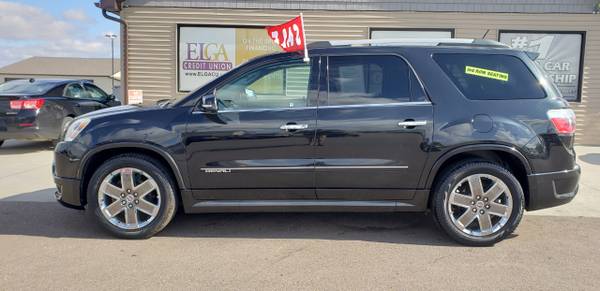 LEATHER!! 2011 GMC Acadia AWD 4dr Denali for sale in Chesaning, MI – photo 7