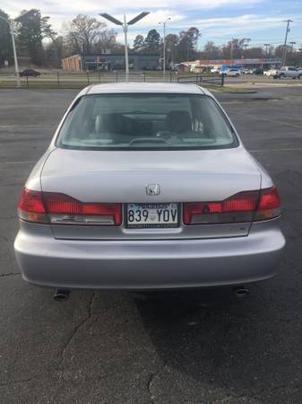 02 Honda Accord EX-L V6 - cars & trucks - by owner - vehicle... for sale in Little Rcok, AR – photo 4