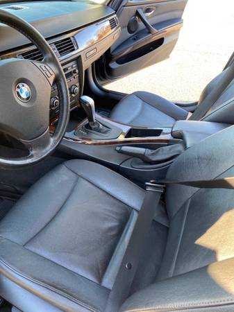 BMW 2010 335xi Black - cars & trucks - by owner - vehicle automotive... for sale in Bethpage, NY – photo 9