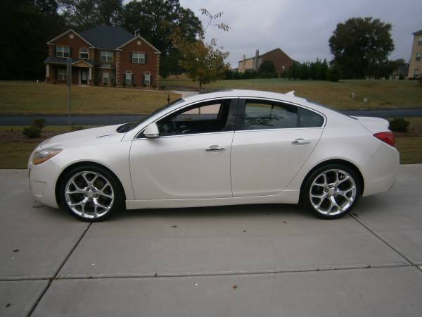 2014 buick regal gs 2.0 turbo 1 owner loaded (178K)hwy miles&&& -... for sale in Riverdale, GA – photo 3