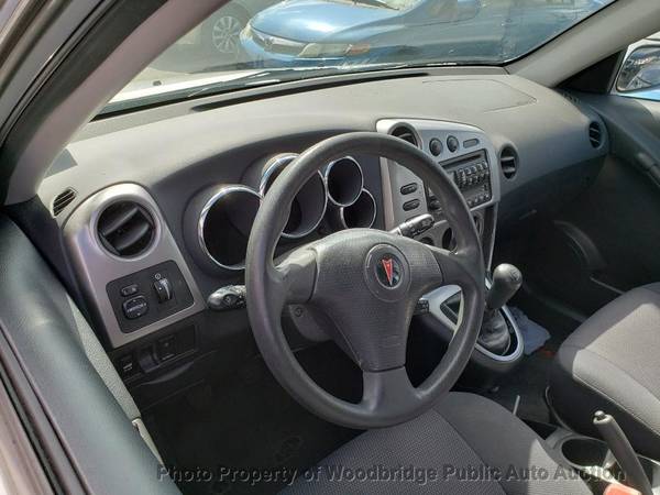 2006 *Pontiac* *Vibe* *4dr Hatchback FWD* Silver - cars & trucks -... for sale in Woodbridge, District Of Columbia – photo 8