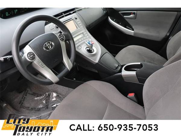 2015 Toyota Prius Hybrid Three - hatchback - - by for sale in Daly City, CA – photo 8