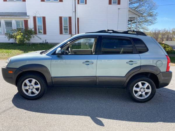 2005 Hyundai Tucson GLS 4dr 4WD SUV 1 OWNER 90 DAY WARRANTY! for sale in LOWELL, RI – photo 3