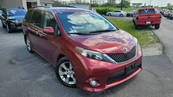 2013 Toyota Sienna SE - - by dealer - vehicle for sale in Georgetown, KY – photo 18