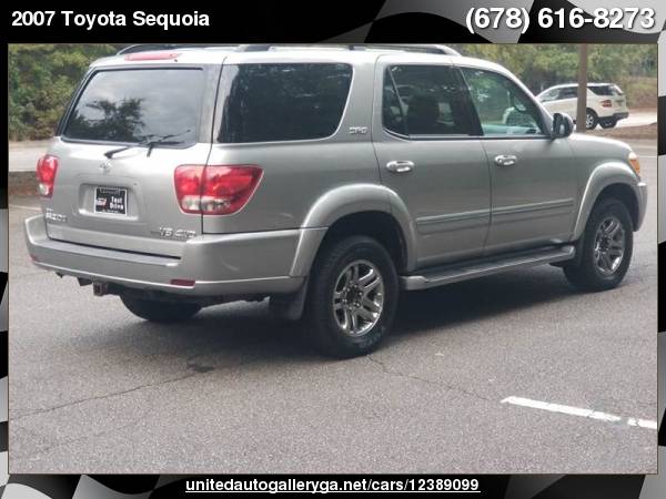 2007 Toyota Sequoia SR5 4dr SUV 4WD Financing Available! for sale in Suwanee, GA – photo 13