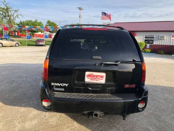 2002 GMC ENVOY 4X4 - - by dealer - vehicle automotive for sale in Hoopeston, IL – photo 2